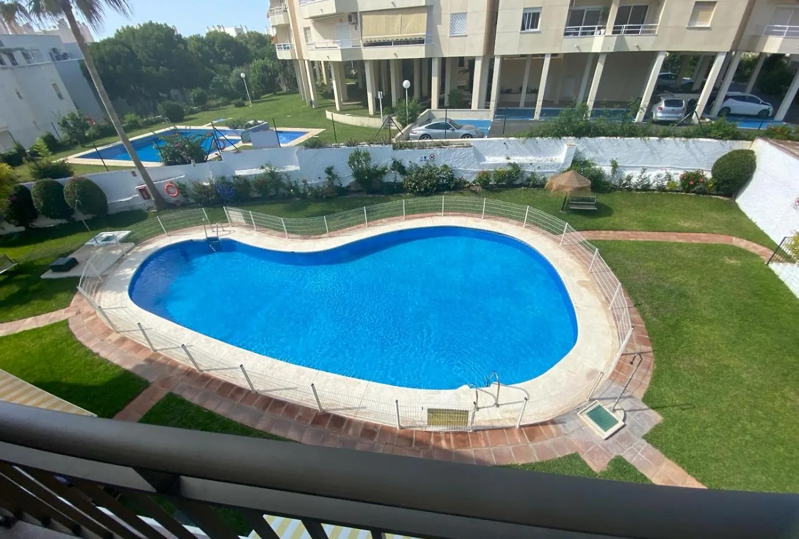 Apartmán Soleado Y Luminoso A 3 Minutos De La Playa-Carihuela Torremolinos