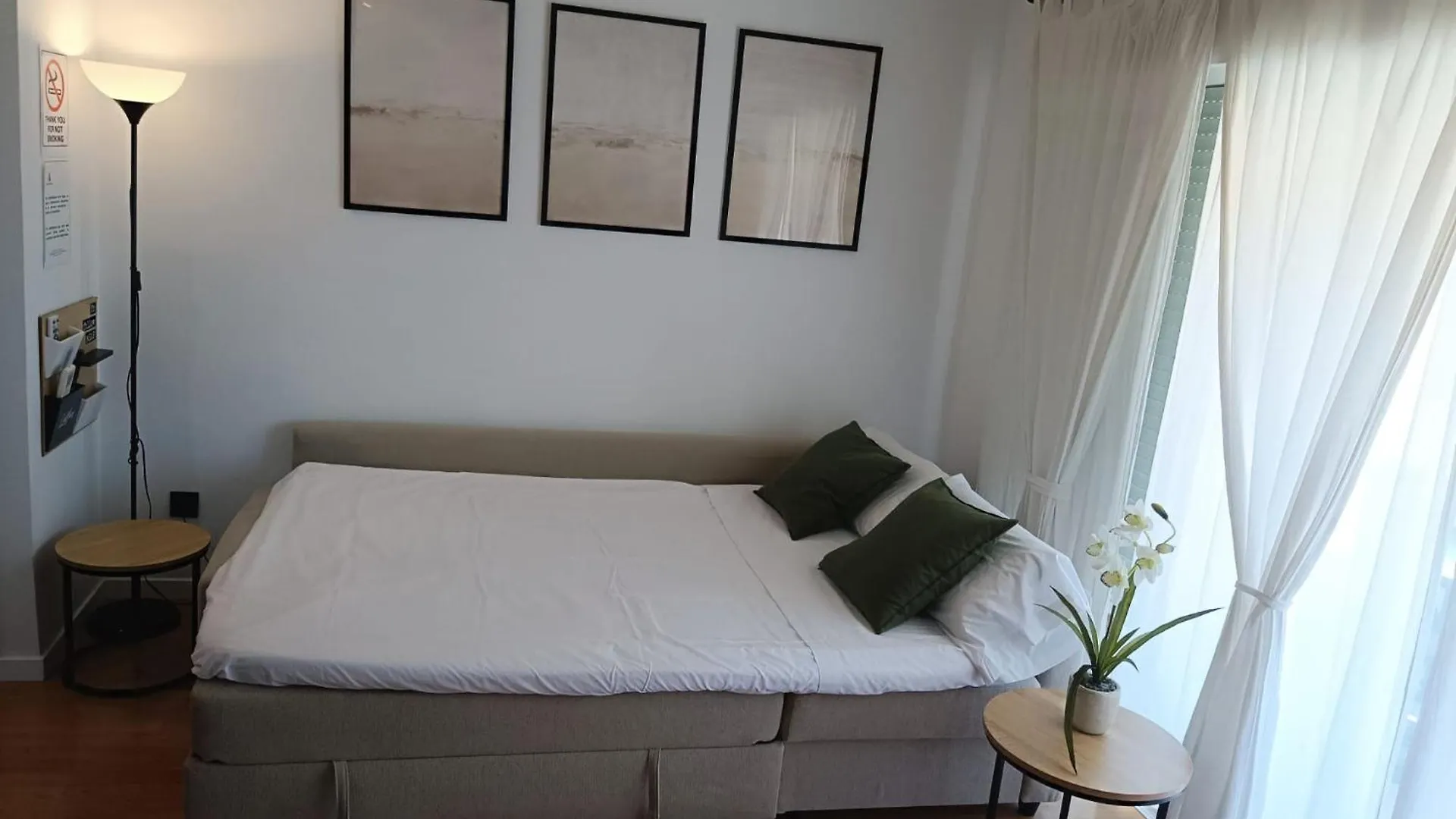 Apartmán Soleado Y Luminoso A 3 Minutos De La Playa-Carihuela Torremolinos Španělsko